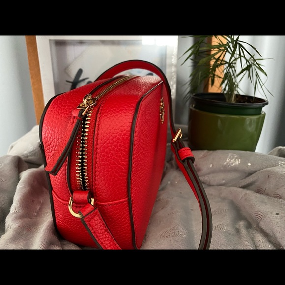 ‼️SOLD‼️Tory Burch camera crossbody bag - Picture 4 of 7